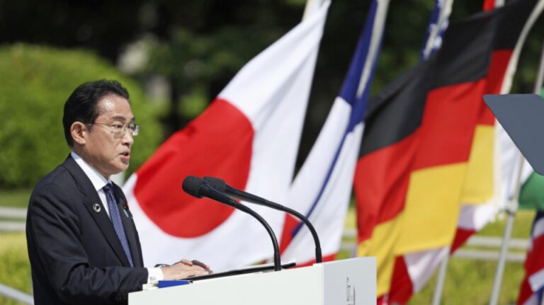 Kishida apporte le monde à Hiroshima, mais le message nucléaire apporte la division