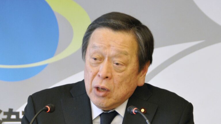 Le Japon, les États-Unis, l&rsquo;Australie et les Philippines discutent du chef de la défense des yeux en juin