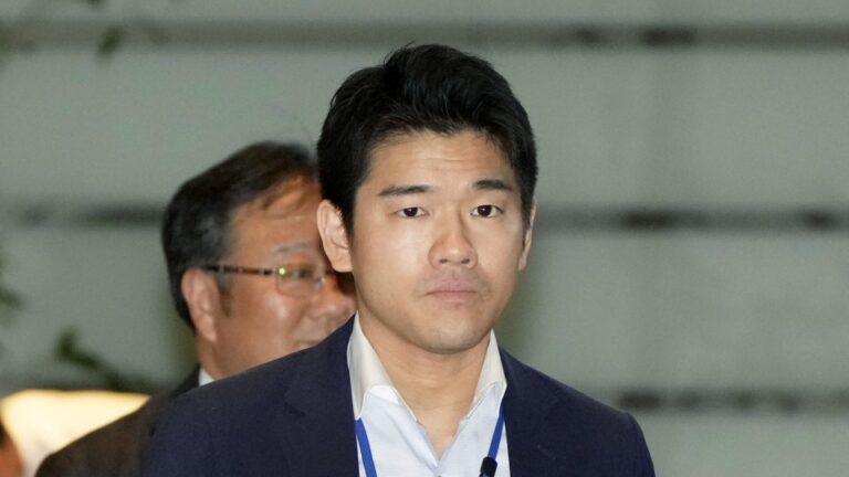 Le fils de Kishida quittera ses fonctions de secrétaire exécutif du Premier ministre: le gouvernement