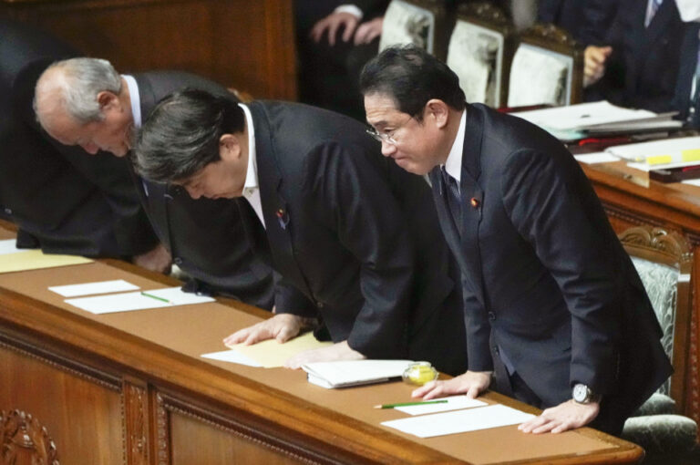 La motion de censure contre le cabinet Kishida a été rejetée au parlement