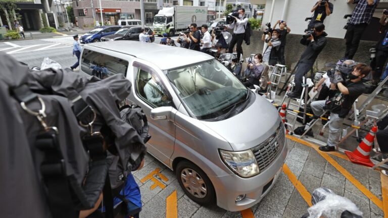 L&rsquo;acteur de Kabuki Ennosuke arrêté pour son rôle présumé dans le suicide de sa mère