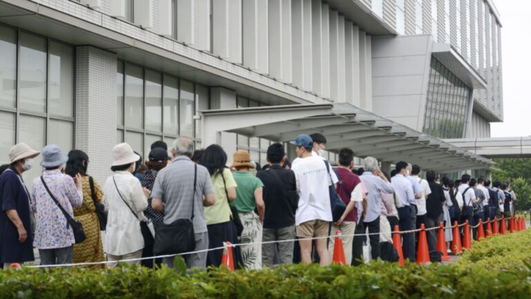 L&rsquo;attaquant du train « Joker » de Tokyo admet avoir poignardé un passager en 2021