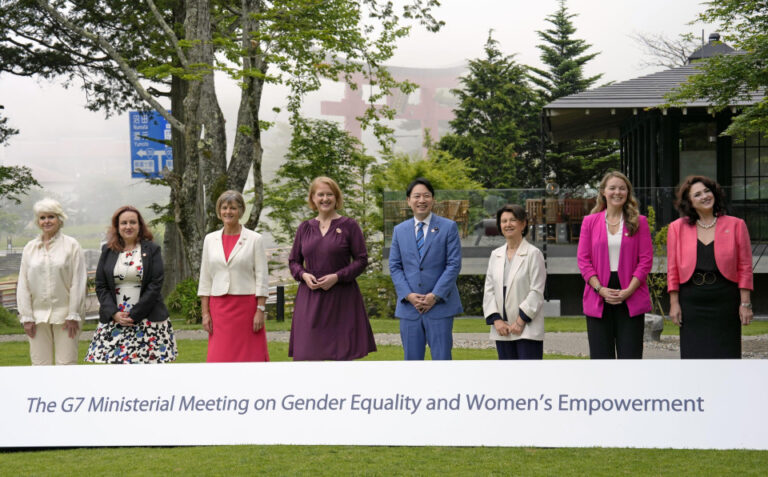Le G-7 s&rsquo;engage à réduire les écarts économiques entre les sexes après le COVID-19