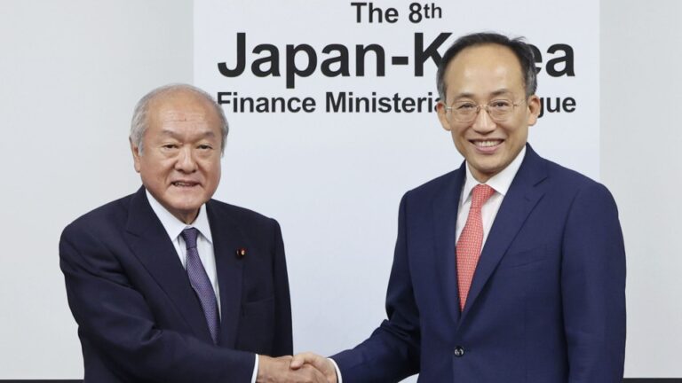 Le Japon et la Corée du Sud conviennent de relancer l&rsquo;accord d&rsquo;échange de devises