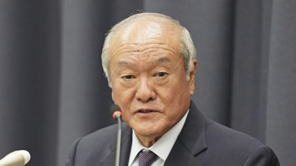 Toutes les options sur la table pour contrer les mouvements de change excessifs: le ministre japonais