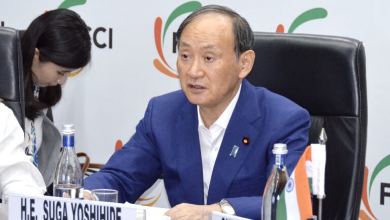 L'ex primo ministro giapponese Suga e l'indiano Modi concordano di rafforzare i legami economici