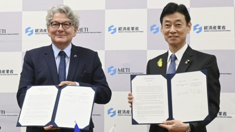 Giappone e UE rafforzano la cooperazione sulla fornitura di semiconduttori