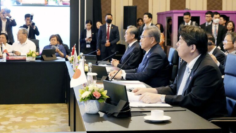 Negociações ASEAN-mais-3 começam enquanto Japão e China discordam sobre a água de Fukushima