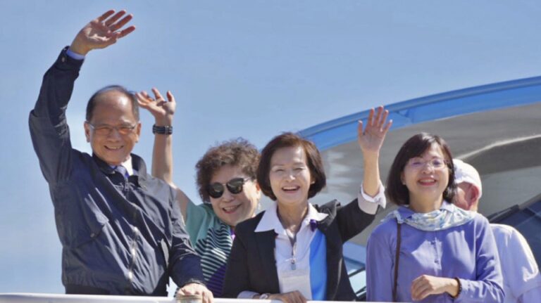 Il parlamentare di Taiwan conduce il processo sui traghetti per rafforzare i legami con l'isola del Giappone