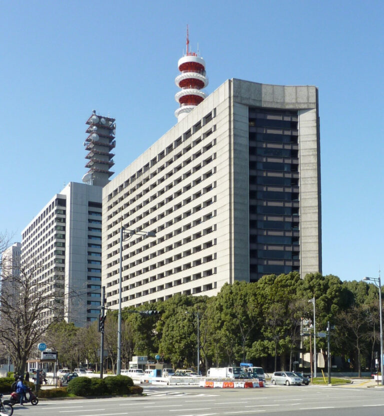 2 hommes arrêtés pour avoir lancé une alerte à la bombe contre une université de Tokyo