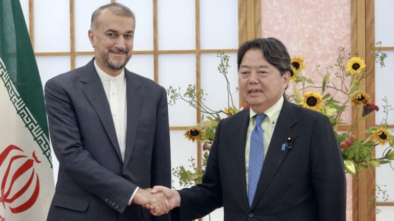 Le Japon exhorte l&rsquo;Iran à ne pas fournir à la Russie des armes pour la guerre contre l&rsquo;Ukraine