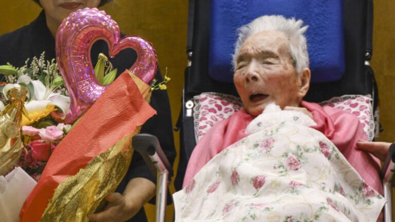 Au Japon, le nombre de centenaires a atteint un record de 92 139, dont 88 % de femmes