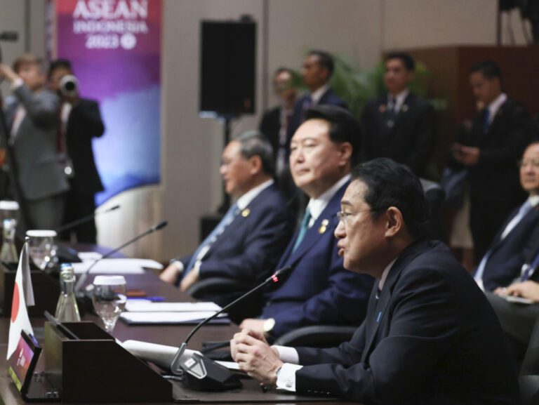 Le Japon et la Chine s&rsquo;affrontent sur l&rsquo;interdiction d&rsquo;importer après la libération des eaux de Fukushima