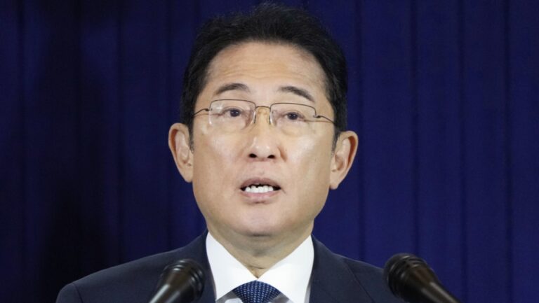 Le Premier ministre japonais Kishida s&rsquo;engage à remanier son gouvernement dès le 13 septembre