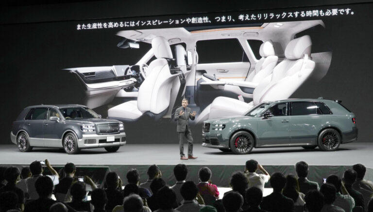 Toyota presenta el SUV Century para atraer a clientes más adinerados