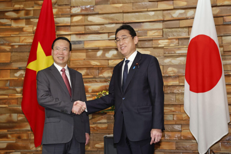 Le Japon et le Vietnam conviennent d&rsquo;approfondir leur coopération en matière de sécurité face à la montée en puissance de la Chine
