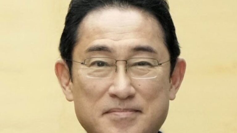 Une fausse vidéo du Premier ministre japonais faisant des remarques à caractère sexuel devient virale
