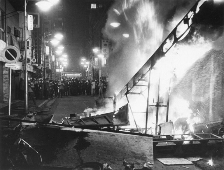 Un gauchiste écope de 20 ans de prison pour le meurtre d&rsquo;un policier en 1971 après 45 ans de cavale