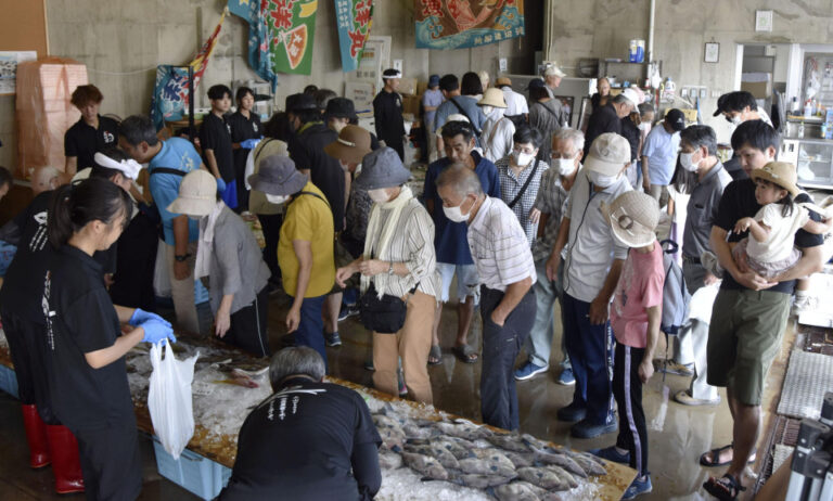 Un port japonais s&rsquo;efforce de sauver la pêche côtière commerciale