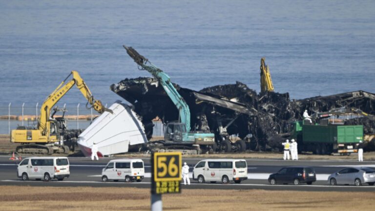 Alerte d&rsquo;entrée de piste fonctionnant normalement lors d&rsquo;une collision à l&rsquo;aéroport de Tokyo