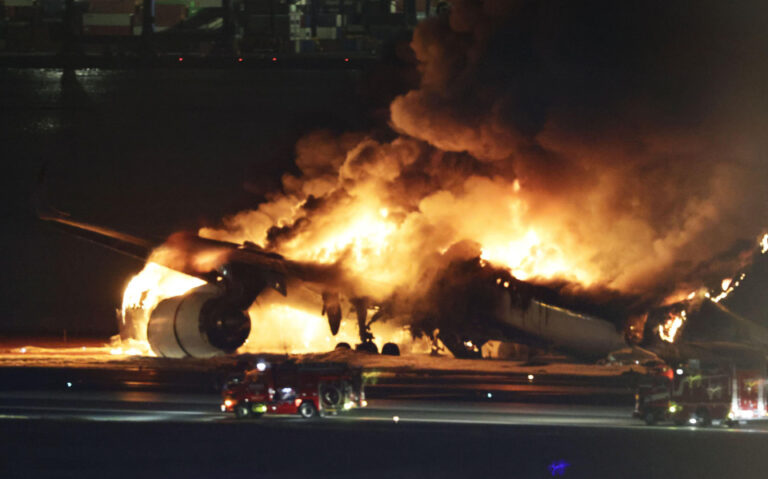 JAL va préserver une partie de l&rsquo;avion brûlé lors de la collision à l&rsquo;aéroport de Tokyo