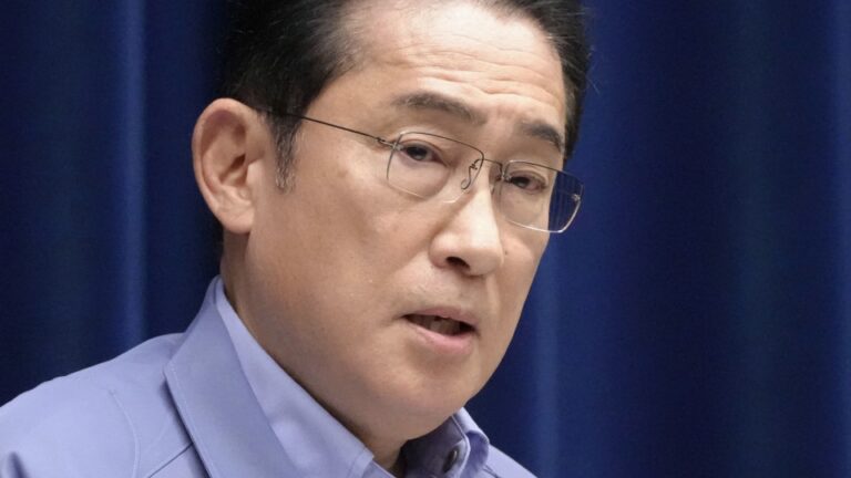 L&rsquo;arrestation d&rsquo;un député du PLD suite à un scandale financier rend encore plus flou le sort du Premier ministre japonais