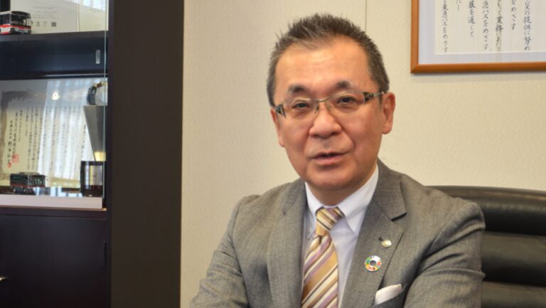 L&rsquo;opérateur de bus de Tokyo mise sur les chauffeurs étrangers alors que la pénurie menace
