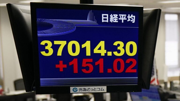 Les actions de Tokyo atteignent leur plus haut niveau depuis 34 ans ce matin en raison de la faiblesse du yen