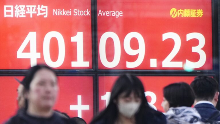 L'indice boursier Nikkei termine au-dessus de 40 000 pour la première fois