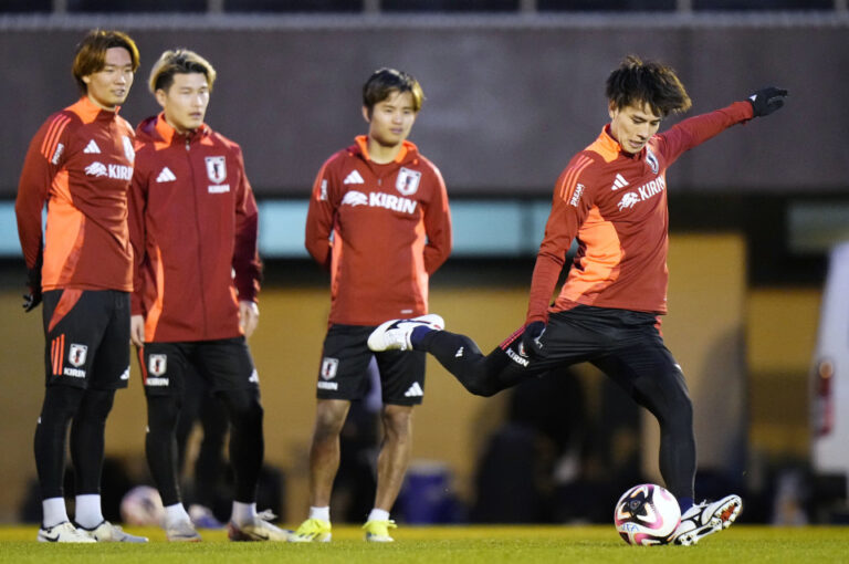 Le Japon enverra 14 officiels à Pyongyang à partir du 23 mars pour un match de football