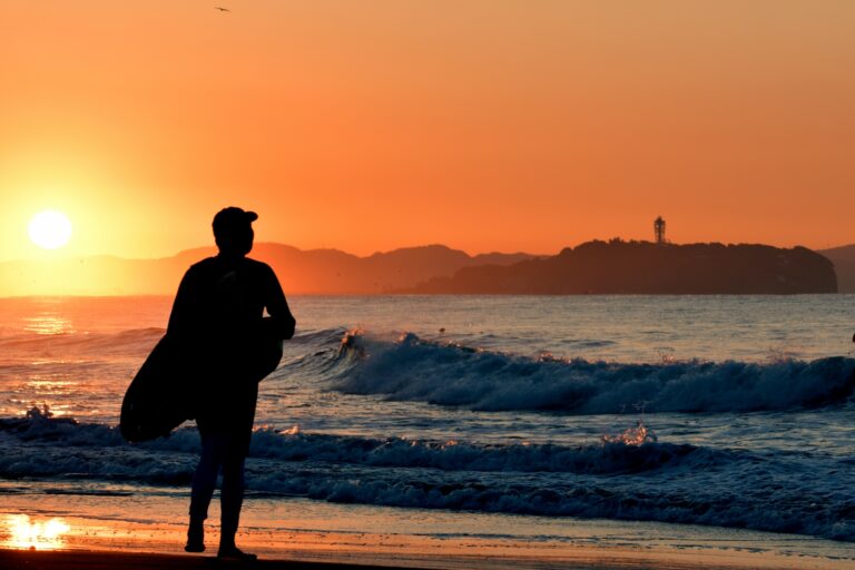 Meilleurs spots de surf : où surfer au Japon