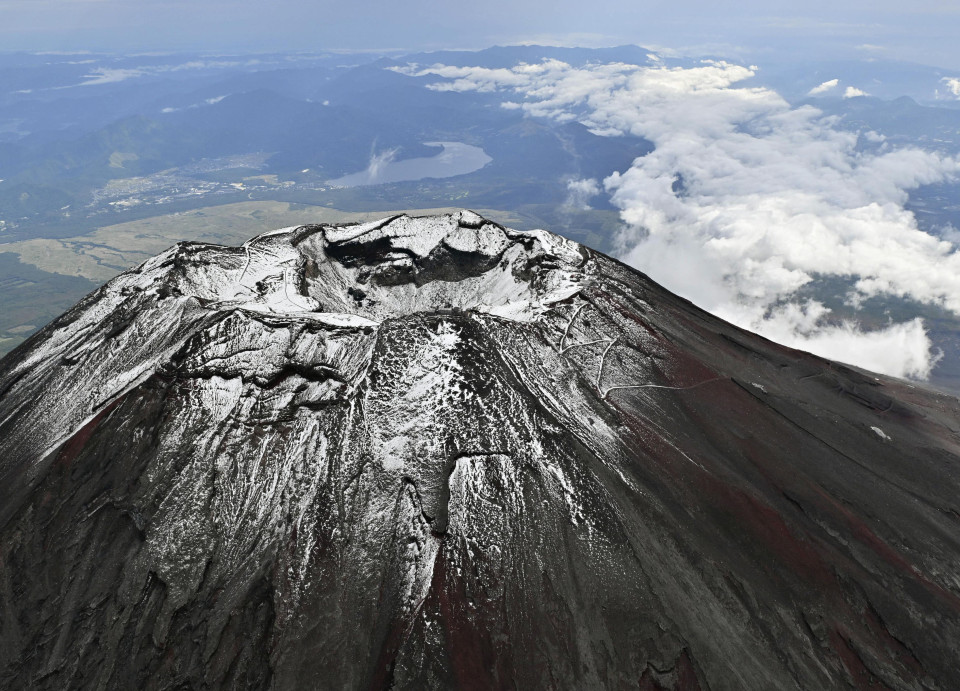 Début des réservations en ligne pour les grimpeurs du Mont Fuji afin de réduire les embouteillages