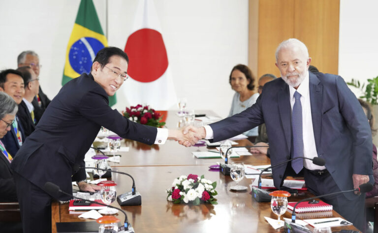 Le Japon et le Brésil conviennent de protéger conjointement la forêt amazonienne