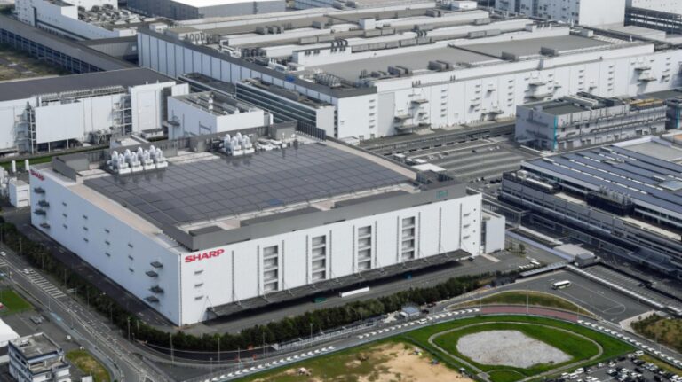Sharp va arrêter de fabriquer des écrans LCD dans son usine d'Osaka et mettre fin à la production de panneaux TV au Japon