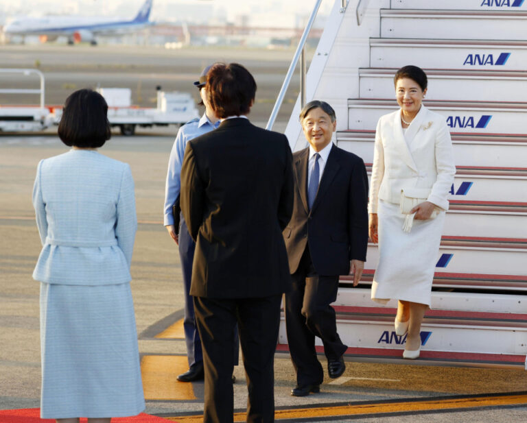 L'empereur et l'impératrice du Japon expriment leurs remerciements pour leur visite d'État en Grande-Bretagne