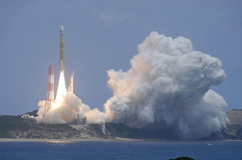 Le Japon lance avec succès une nouvelle fusée H3 avec un satellite d'observation
