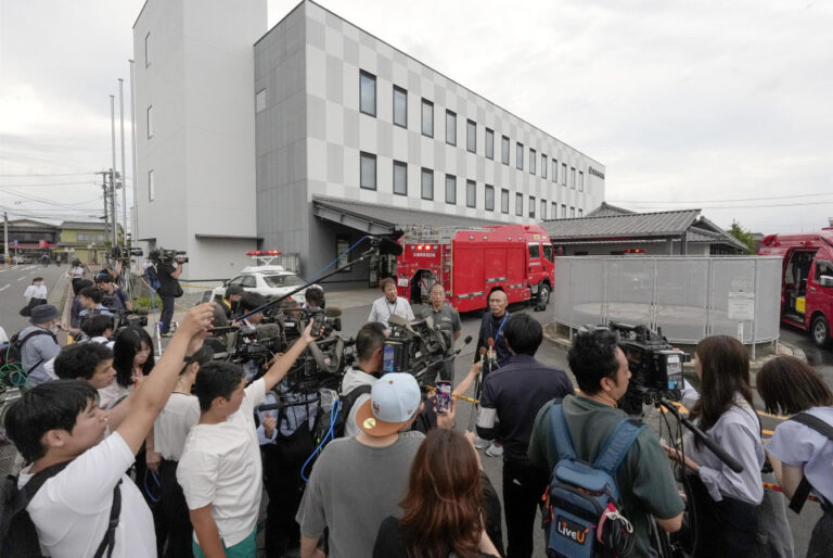 Un homme s'immole par le feu dans une mairie du centre du Japon, trois employés blessés