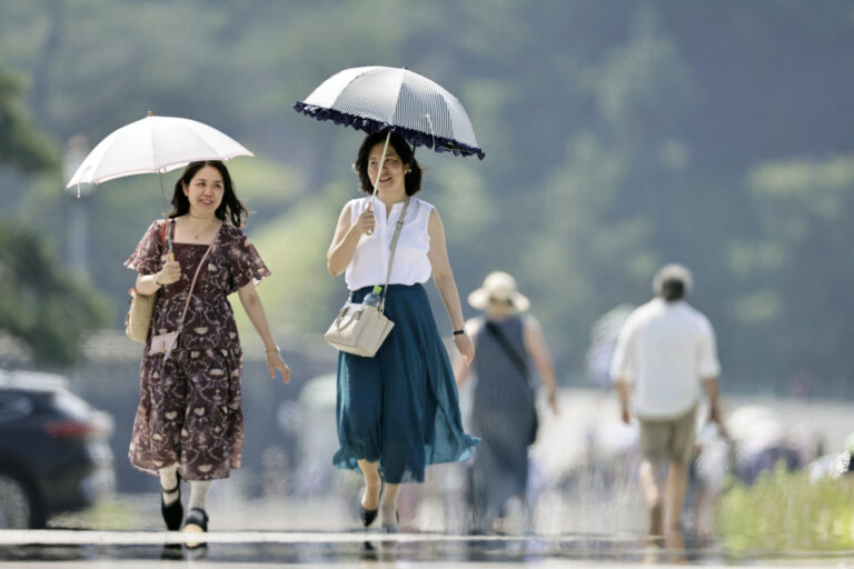 Verão escaldante impulsiona demanda por seguro contra insolação no Japão