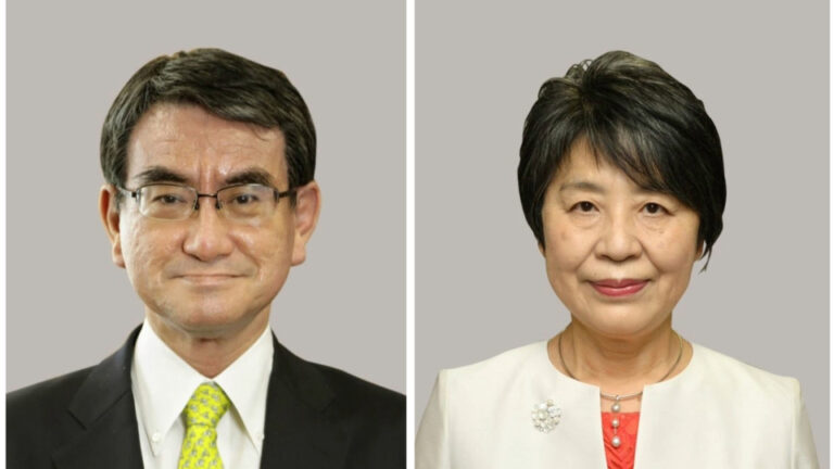 Les ministres japonais Kono et Kamikawa envisagent de se présenter aux élections du parti au pouvoir