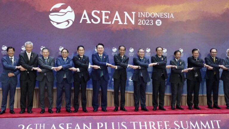 L'absence possible du Premier ministre japonais aux prochains sommets de l'ASEAN pourrait favoriser la Chine