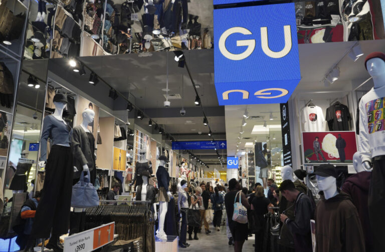 La marque sœur d'Uniqlo, GU, ouvre son premier magasin américain à New York