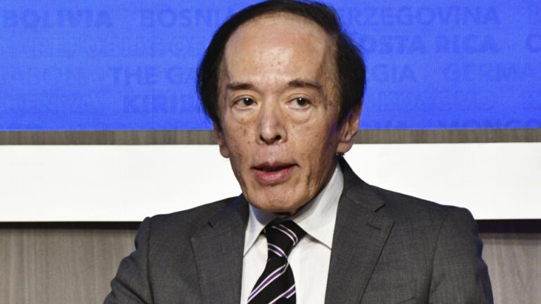 Le chef de la BoJ met en garde contre les risques d'une hausse trop lente des taux d'intérêt