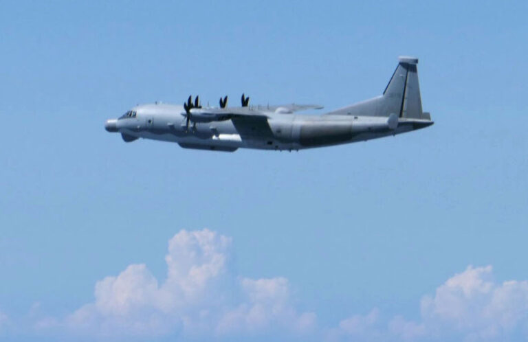 La Chine admet qu'un avion est entré dans l'espace aérien japonais en août, mais de manière involontaire