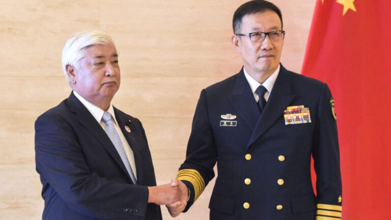 Japão expressa 'sérias preocupações' à China sobre atividades militares