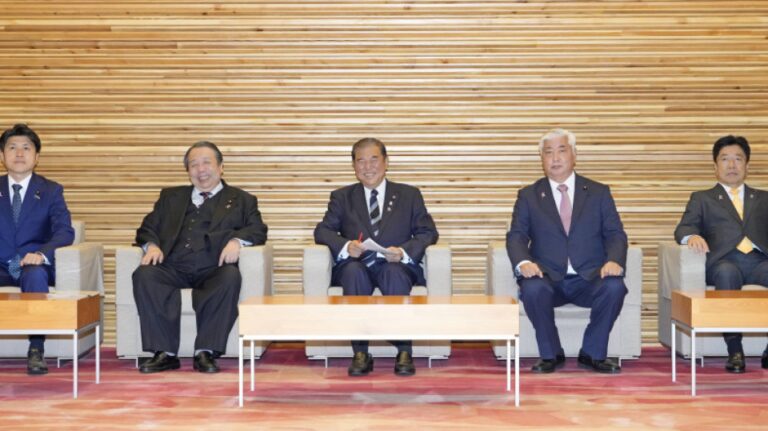 Le taux de soutien du cabinet Ishiba atteint 40 % malgré le statut de gouvernement minoritaire