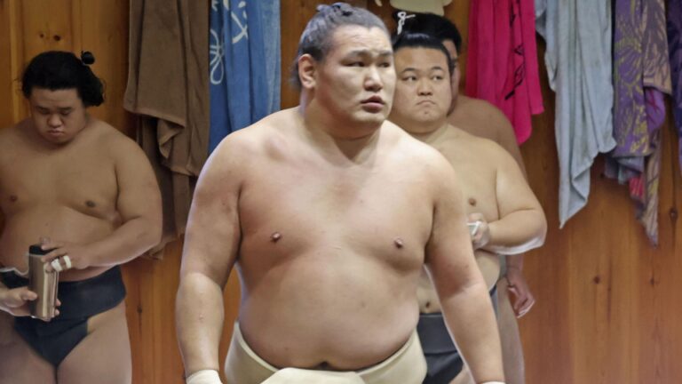 Alors que la promotion du yokozuna est en jeu, Hoshoryu se concentre sur le processus