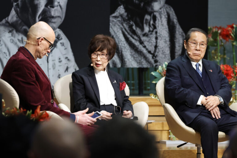 Des survivants de la bombe atomique témoignent et font pression pour l'abolition des armes nucléaires au Forum Nobel