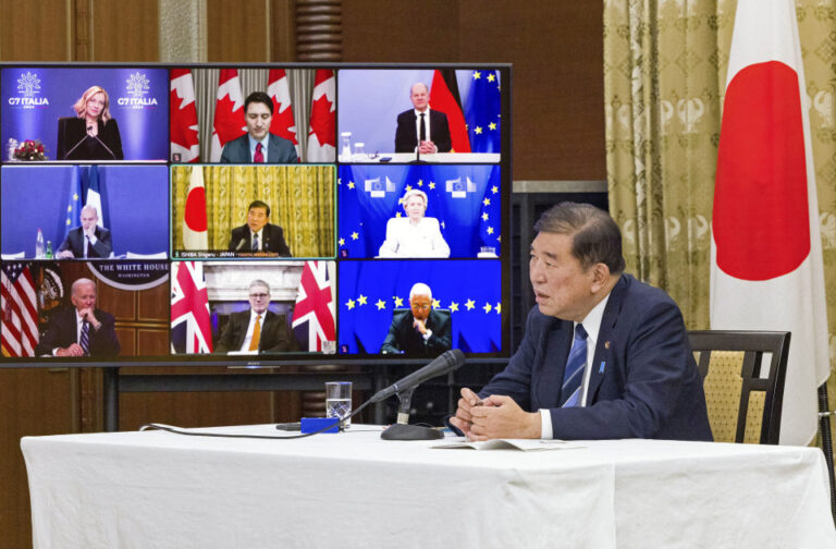 Líderes do G7 prometem manter pressão sobre a cooperação Rússia-Coreia do Norte