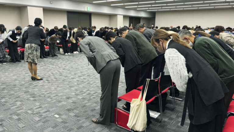 Les visiteurs de l'Expo d'Osaka 2025 auront un avant-goût de la coutume japonaise de s'incliner