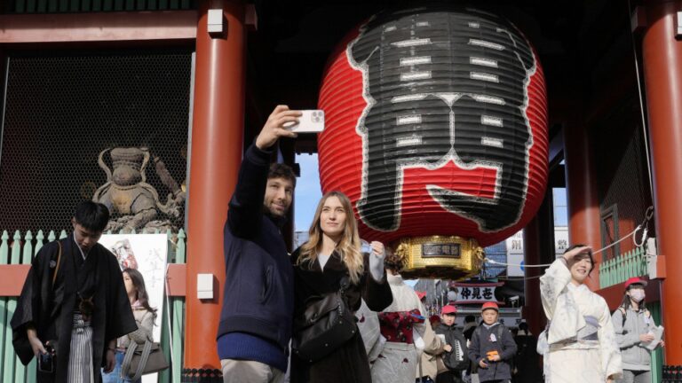 Les visiteurs étrangers au Japon dépassent les 33 millions. en janvier-novembre, record annuel battu
